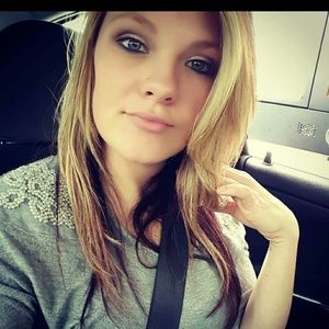 Meet your Posher, Tiffanie