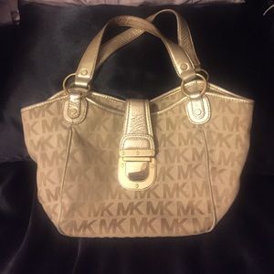 Michael Kors bucket handbag
