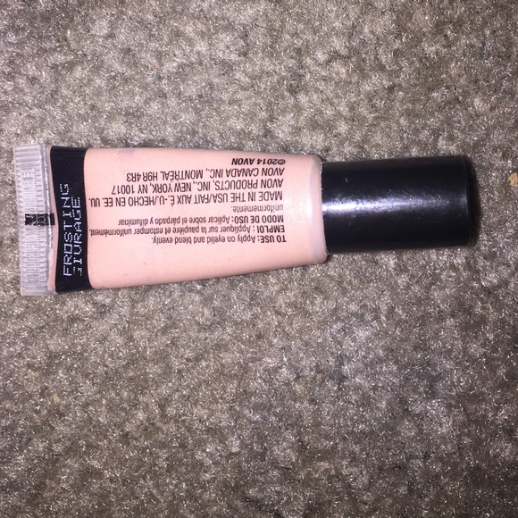 Eyeshadow - Picture 3 of 3