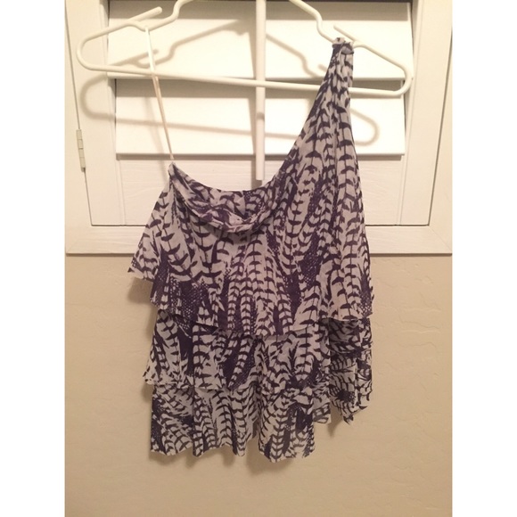 One Shoulder Patterned Layered Tank