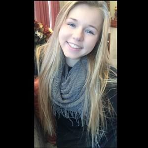 Meet your Posher, Brooke