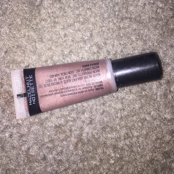 Eyeshadow - Picture 2 of 3