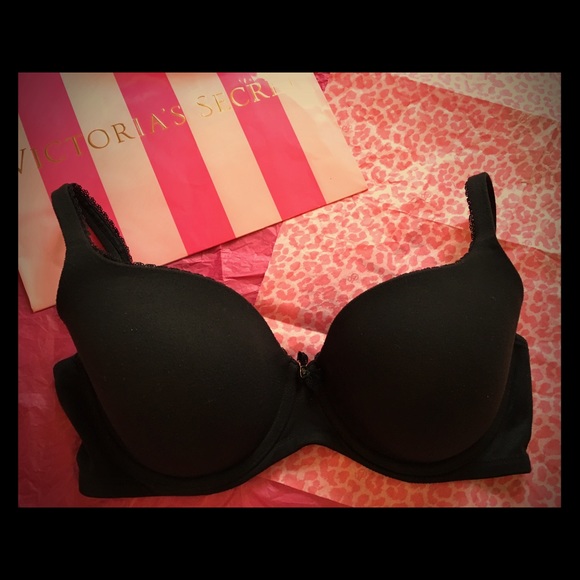 Victoria's Secret 36D   Demi lined.