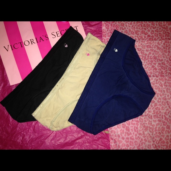 Victoria's Secret hip hugger M panties