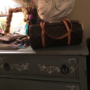 LV purse authentic (HOLD til Monday )