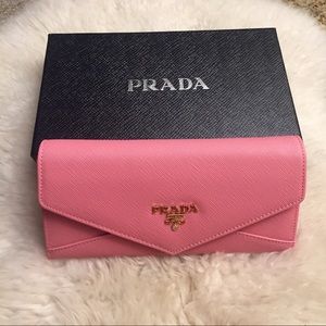 NEW Pink Leather Wallet With Box