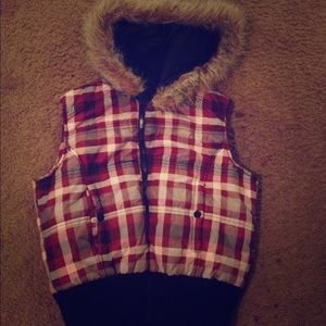 Red, white & black hooded vest
