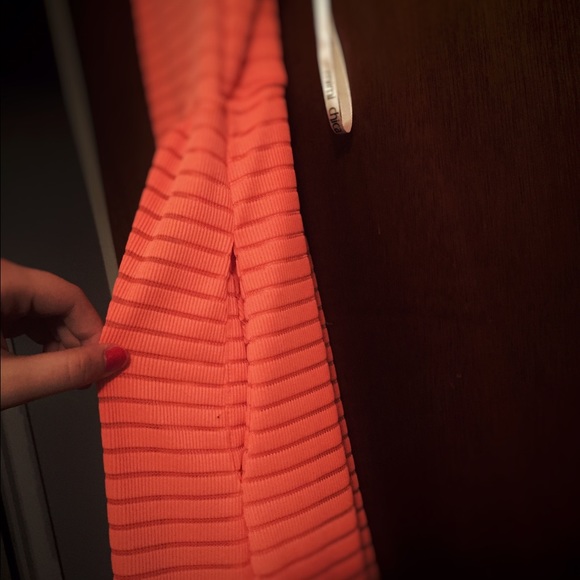 High-Low dress - Picture 3 of 4