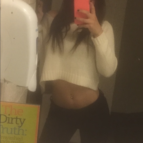 Express Cropped Sweater