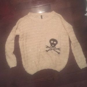Skull pocket sweater