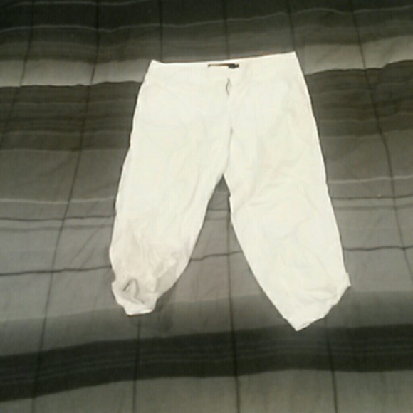 Calvin Klein Pants - Calvin Klein capris