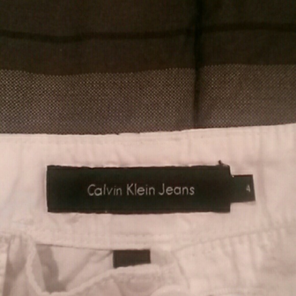 Calvin Klein capris - Picture 2 of 2