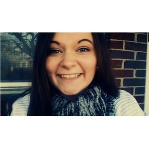 Meet your Posher, Christina maria