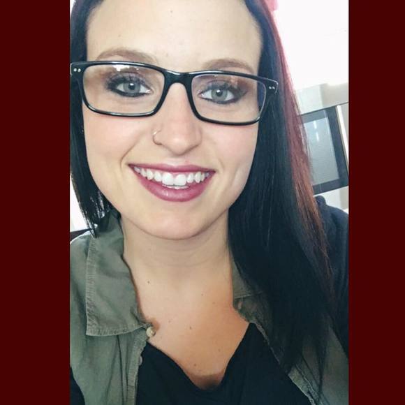Meet your Posher, Shelby