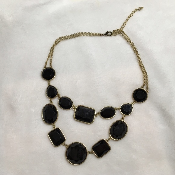 Double layered black bubble necklace