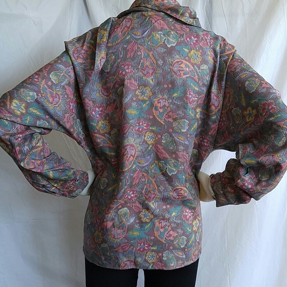 Blouse - Picture 4 of 5