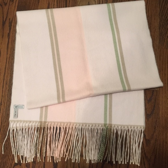 100% Angora scarf