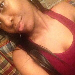 Meet your Posher, Ebony