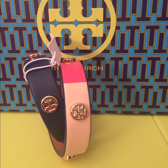 ✨RARE TORY BURCH LOGO WRAP BRACELET ✨
