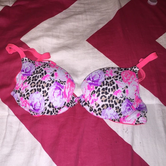 PINK VS push up bra