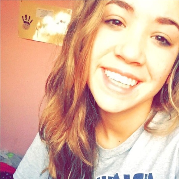 Meet your Posher, Mallorie