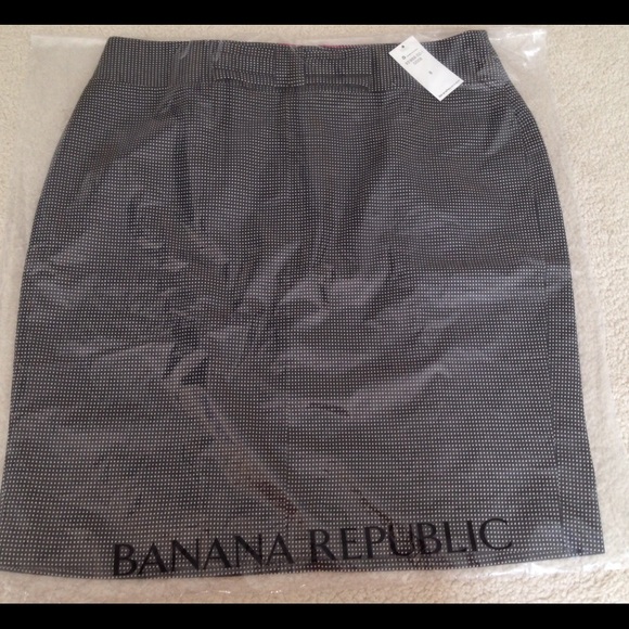 NWT Banana Republic bow polka dot skirt - Picture 2 of 3