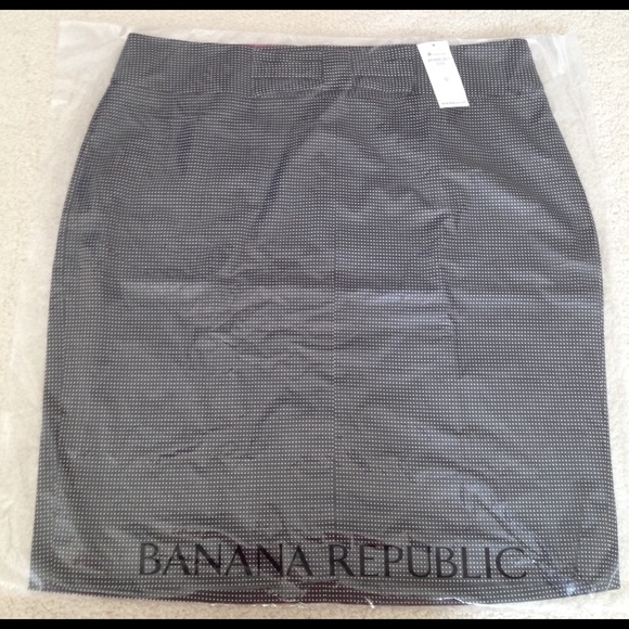 NWT Banana Republic bow polka dot skirt - Picture 2 of 3