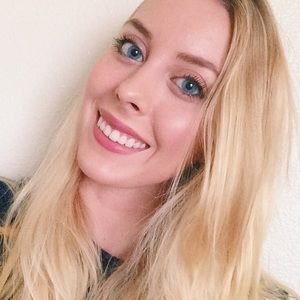 Meet your Posher, Isobel