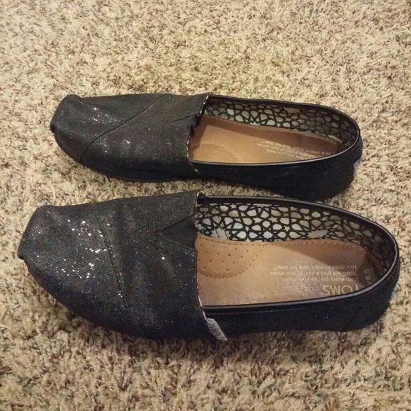 Toms black glittery shoes