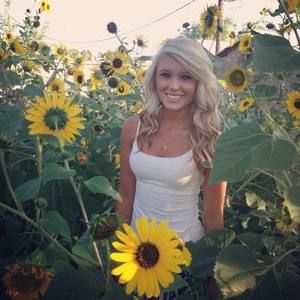 Meet your Posher, Savanah