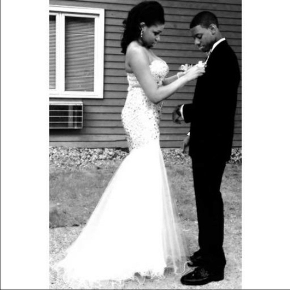 Terani 2014 Prom Dress - Picture 2 of 4