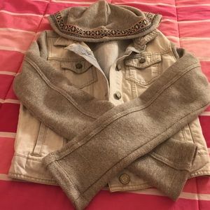 jean jacket with gray sleeves and hood from Aero