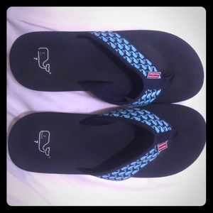 Vineyard Vines flip flops