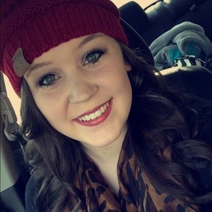 Meet your Posher, Brandy