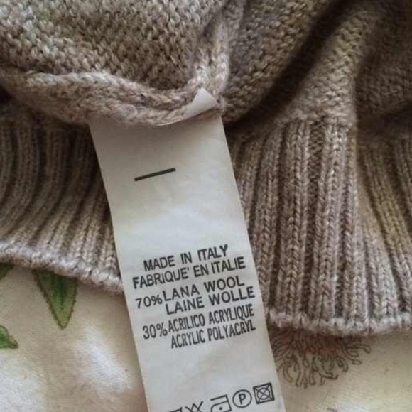 OFFERS!! Brandy Melville beige sweater - Picture 3 of 3