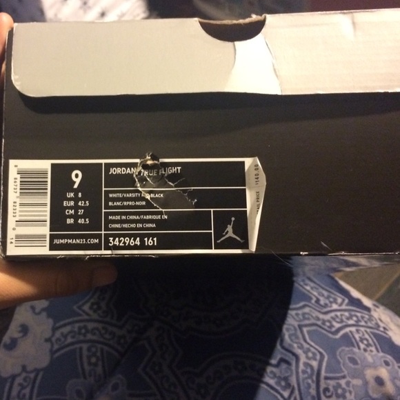 Jordan's true flight - Picture 2 of 4