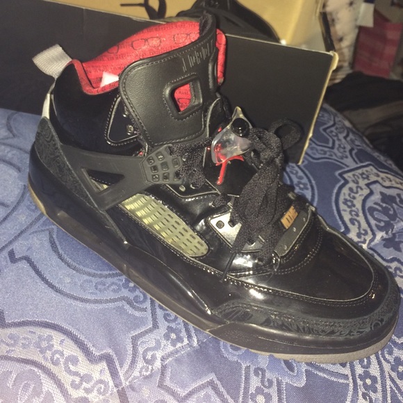 6 rings size-9.5 - Picture 2 of 4