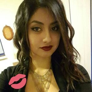 Meet your Posher, Monica