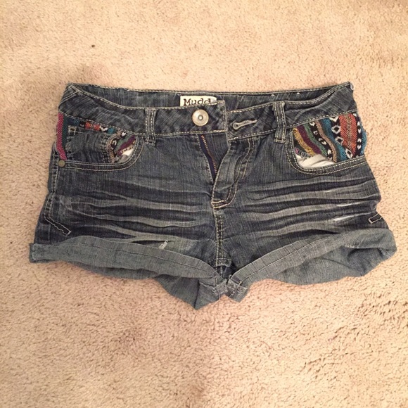 Mudd Aztec Pocket Shorts