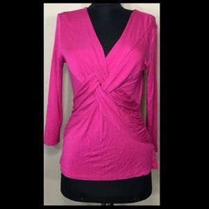 Cable and Gauge pink v-neck top