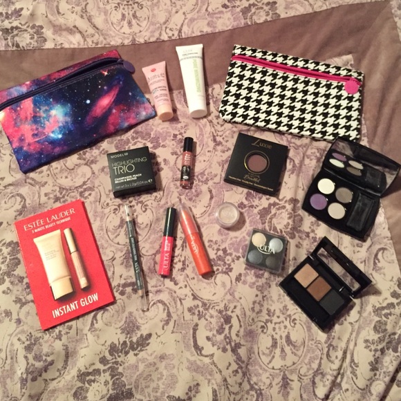 New make up bundle!!