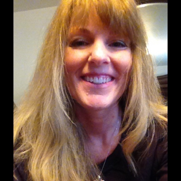 Meet your Posher, Shannon - Picture 2 of 7