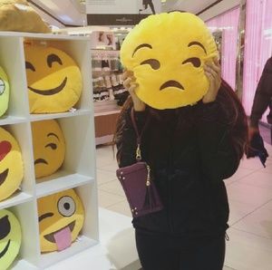 Meet your Posher, Monica