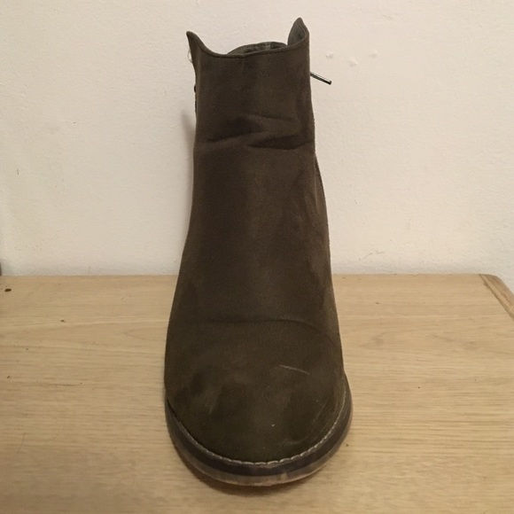 Forrest green booties! - Picture 2 of 4