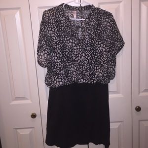 Blouse and skirt dress, business/dressy