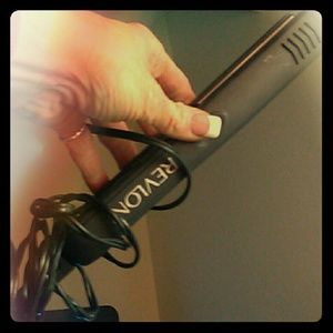 Revlon wet to dry flat iron