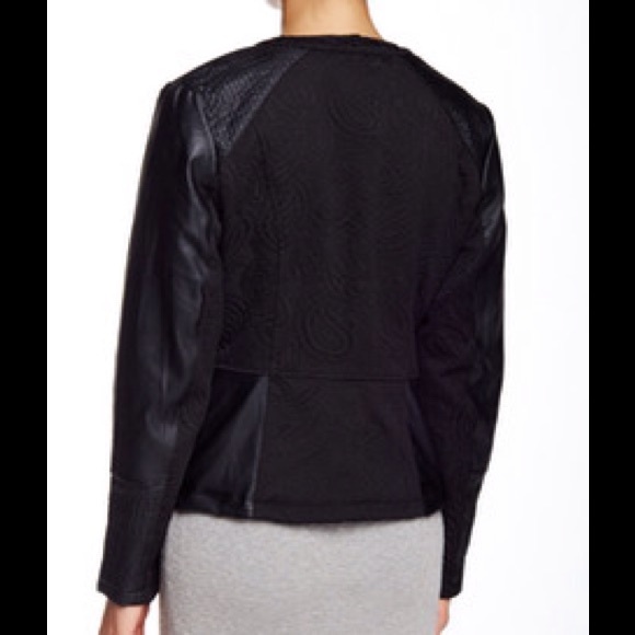 🎉🎉host pick🎉🎉Faux Leather & Jacquard Jacket. - Picture 2 of 4