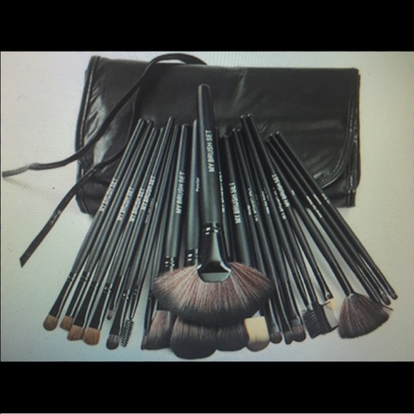 My brush set Other - 24 pc professional make up brush set