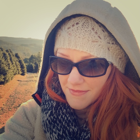 Meet your posher, TresVrai! - Picture 1 of 3