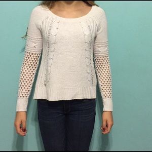 American Eagle White Sweater